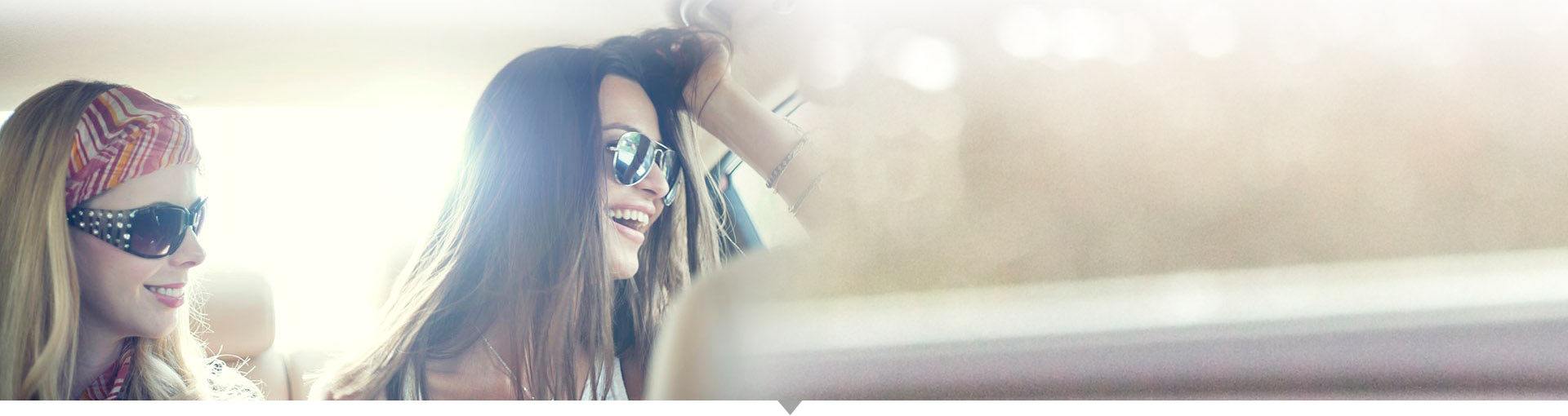 豪华车型 尊贵体验 专业司机 安全放心